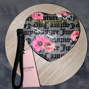 NWT Juicy Conture Heart ❤️ small purse.